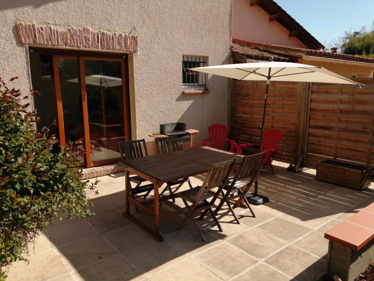 Gite Vacances Bosc D'Esquirol 4 Pers Escorneboeuf Exterior foto