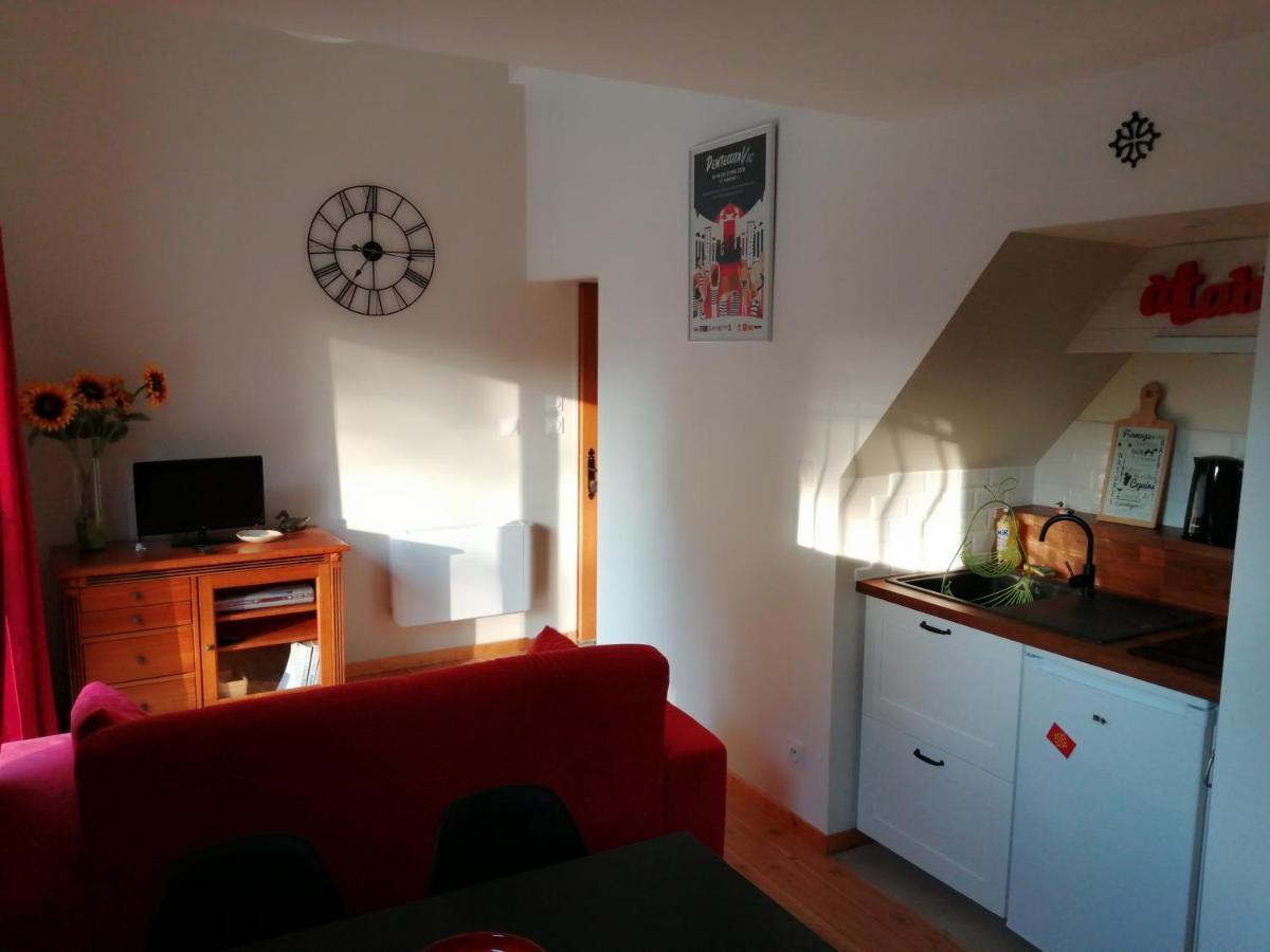 Gite Vacances Bosc D'Esquirol 4 Pers Escorneboeuf Exterior foto