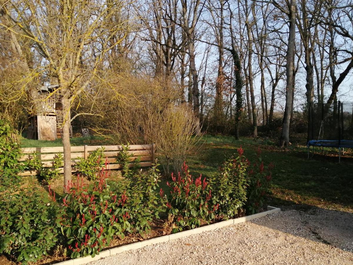 Gite Vacances Bosc D'Esquirol 4 Pers Escorneboeuf Exterior foto